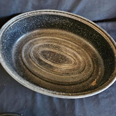 Roasting Pans, Carving Board and More (K-DW)