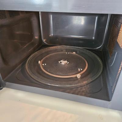 MagicChef Microwave (K-DW)