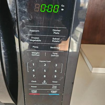 MagicChef Microwave (K-DW)