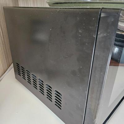 MagicChef Microwave (K-DW)