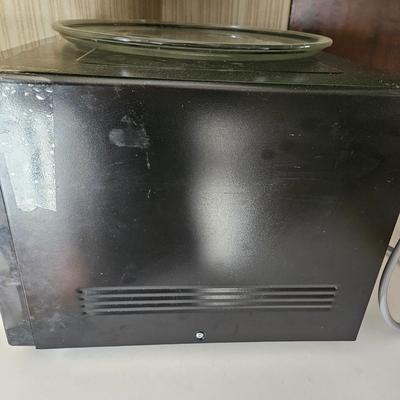 MagicChef Microwave (K-DW)