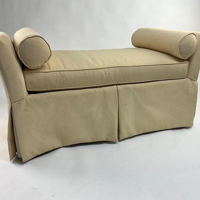 804 Decorative Quality Skirted Bench With Bolster Pillows