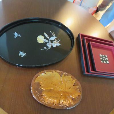 Lacquer Tray & Wood Trays - Estate Lot