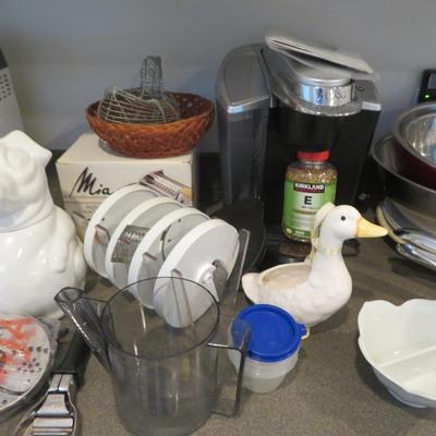Kitchen Small Appliances and Houshold Goods - Estate Counter Top Group Lot every thing en counters