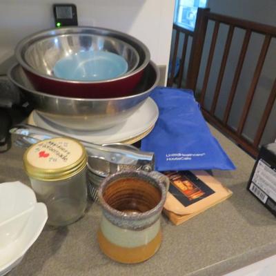 Kitchen Small Appliances and Houshold Goods - Estate Counter Top Group Lot every thing en counters