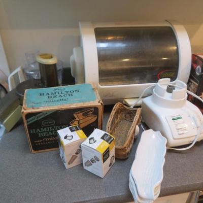 Kitchen Small Appliances and Houshold Goods - Estate Counter Top Group Lot every thing en counters