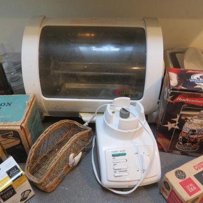 Kitchen Small Appliances and Houshold Goods - Estate Counter Top Group Lot every thing en counters