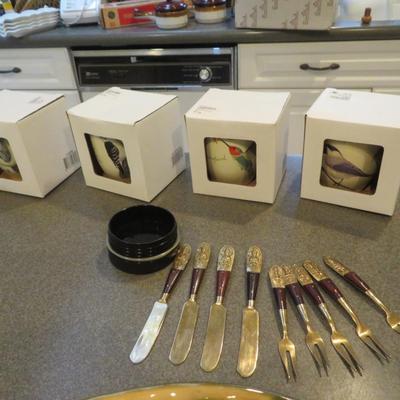 Kitchen Small Appliances and Houshold Goods - Estate Counter Top Group Lot every thing en counters