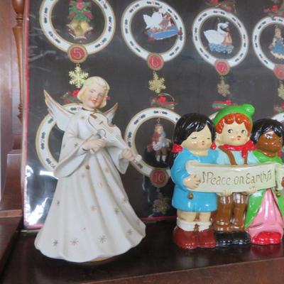 Christmas Ornament Lot 1 - Estate fresh Holiday LotAll the Christmas items in the photos.