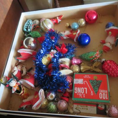 Christmas Ornament Lot 1 - Estate fresh Holiday LotAll the Christmas items in the photos.