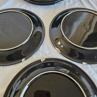 Black Dinnerware Set with Fiesta Platter (K-DW)