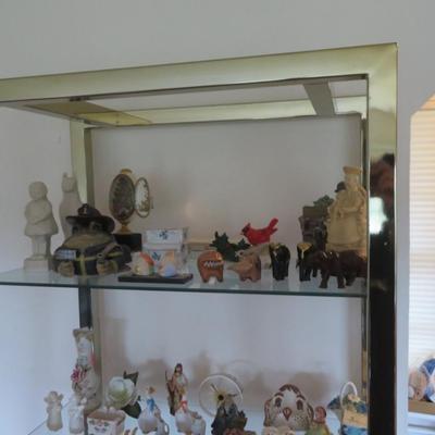 VINTAGE BRASS & CHROME DISPLAY CASE / SHELVES, 1970S - Excellent Condition