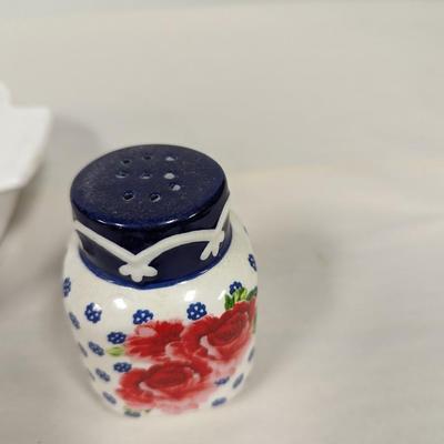 Corning Ware Dish & Salt & Pepper Shakers