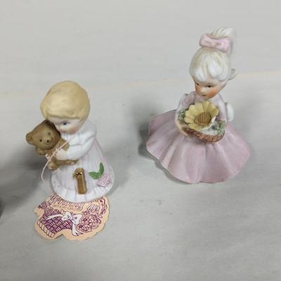 Collectible Plates & Ceramic Figures