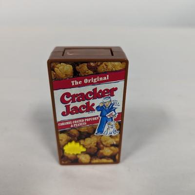 Cracker Jack Compass