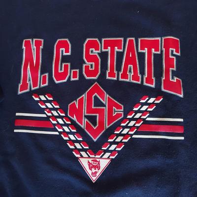 Vintage North Carolina State Merch (B1-BBL)