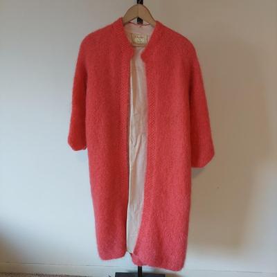 Vintage Knit Capes and Cardigans (B1-BBL)