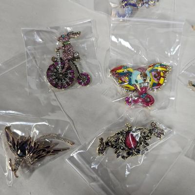 Decorative Lapel/Brooches Pins