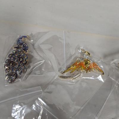 Decorative Lapel/Brooches Pins