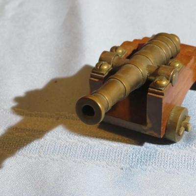 Bronze Desk Cannon In The Royal Navy Style HMS Victory 1805