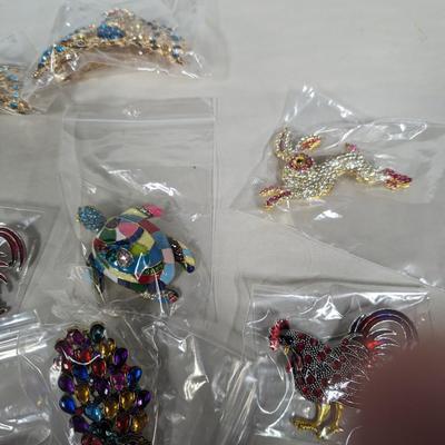 Decorative Lapel/Brooches Pins
