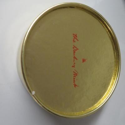 DANBURY MINT PAPERWEIGHT art glass sculpture figurine vintage holiday Christmas decor gift collectible retired 1986 angel star born puppy