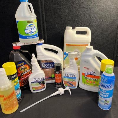 120- Cleaning Supplies (most are full)
