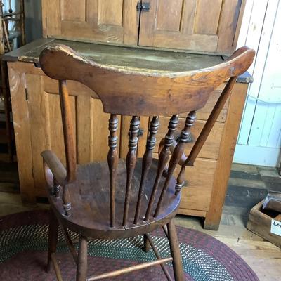 385 Antique Victorian Oak Youth Chair
