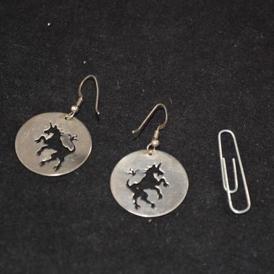 925 Sterling Unicorn Drop Earrings 4.6g