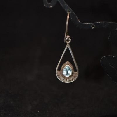 Vintage 925 Sterling Earrings with Topaz 2.7g