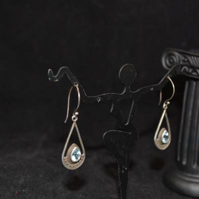 Vintage 925 Sterling Earrings with Topaz 2.7g