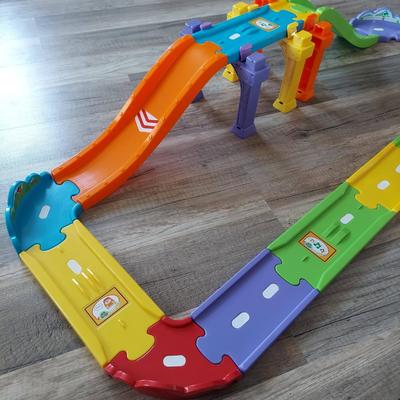 VTech Go Go Smart Wheels Treasure Mountain Train and More (B2-BBL)