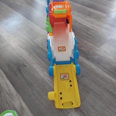 VTech Go Go Smart Wheels Treasure Mountain Train and More (B2-BBL)