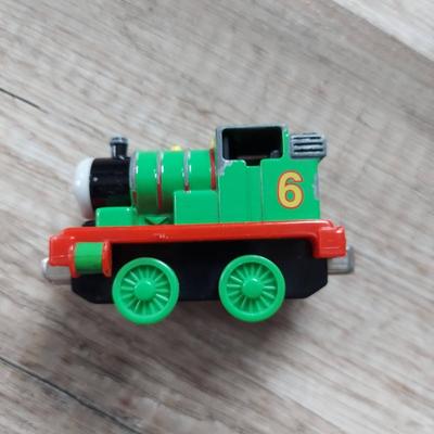 Thomas the Tank Engine and Chuggington Trains (B2-BBL)