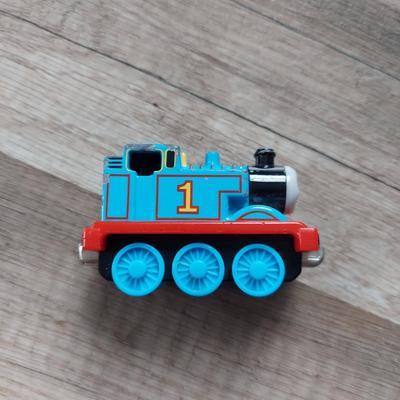 Thomas the Tank Engine and Chuggington Trains (B2-BBL)