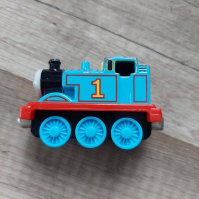 Thomas the Tank Engine and Chuggington Trains (B2-BBL)