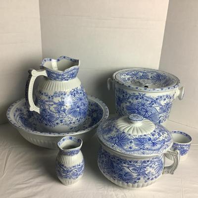 394 Antique J.F. Wileman Foley Potteries Staffordshire Washstand Set