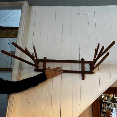 396 Antique Primitive Wooden Wall Hanging Drying Rack