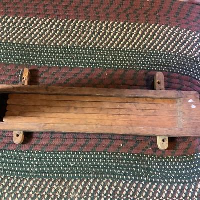 396 Antique Primitive Wooden Wall Hanging Drying Rack