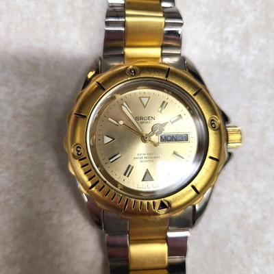 Gold/Silver Gruen Sport 3 ATM-100FT Water Resistant Quartz