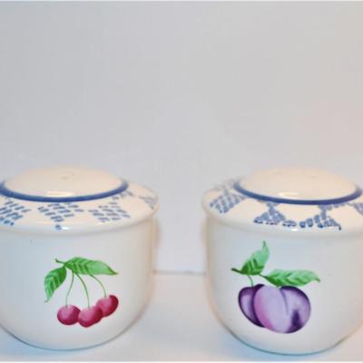 Cherries, Peaches and Plums Set with a "Gingham" Top 2 3/4"