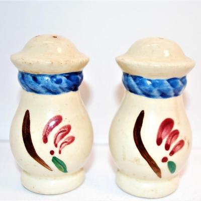 Vintage Cylinder with Splash Lines and Blue Ring 3 1/4"