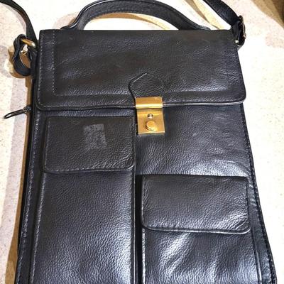 Kangaroo Purse Lot