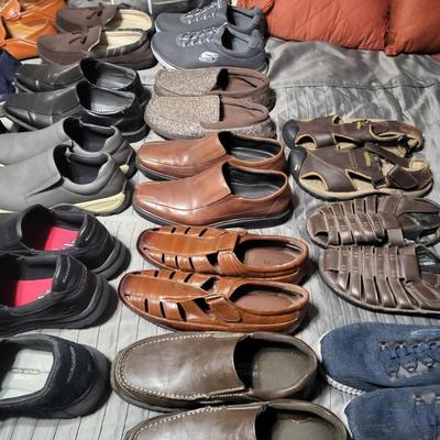40 Pairs of Mens Shoes Size 11 - See Descriptions