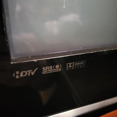 48 Inch Samsung Tv with Samsung Speaker Set with 4 Speakers, Soundbar, Sub-Woofer and Blue Ray