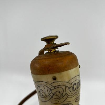 N447 Vintage Powder Horns & Indian Chief Sculpture