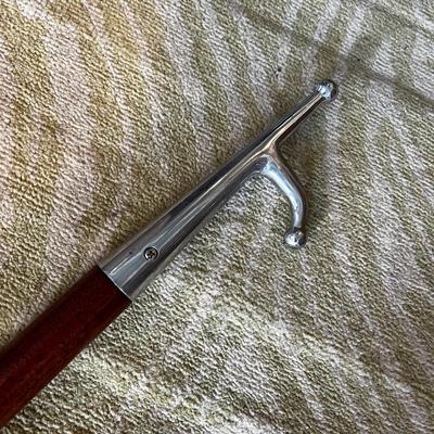 N448 Mahogany 6â€™ Boat Gaff Hook Red Grant Regatta