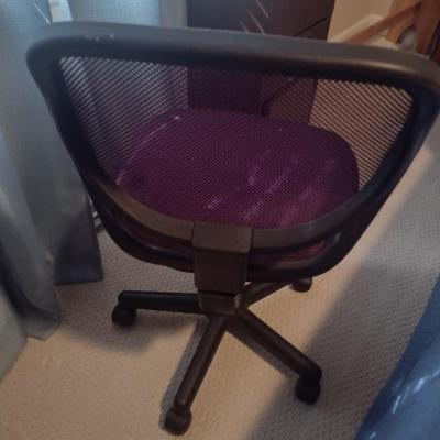 Quality Mesh Back Upholstered Seat Office Desk Chair