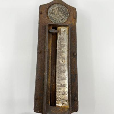 N454 Antique Gifford Wood Co. New York 200lb Cast Iron Scale