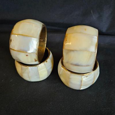 Napkin Rings and Place Card Holders (DR-DW)